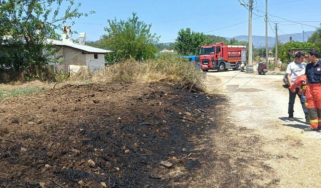 Ula’da Arazi Yangını Kısa Sürede Söndürüldü