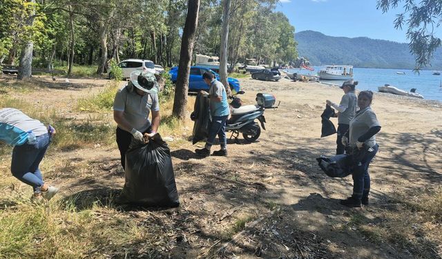 Marmaris’te Bayram Yoğunluğu: 9 Günde 3250 Ton Atık Toplandı
