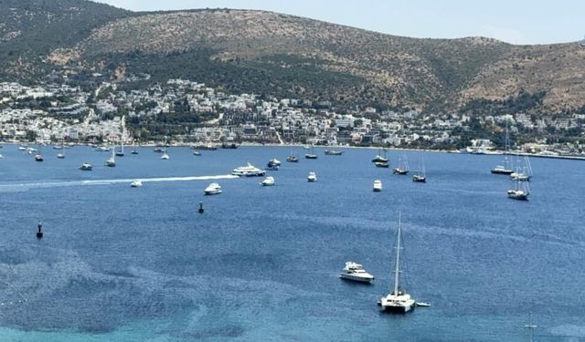 Bodrum’da Koylar ve Marinalarda Yat Yoğunluğu Arttı