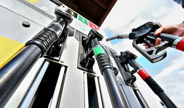 Benzine zam geliyor! O tarihte 1 lira 60 kuruş artacak