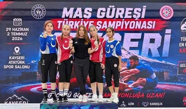 Köyceğiz Gençlikspor’dan çifte şampiyonluk
