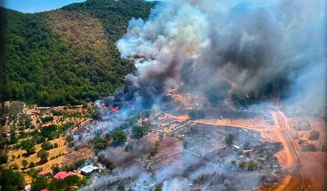 Göcek’te alevlere karşı 8 hava aracı ve 130 personel seferber oldu