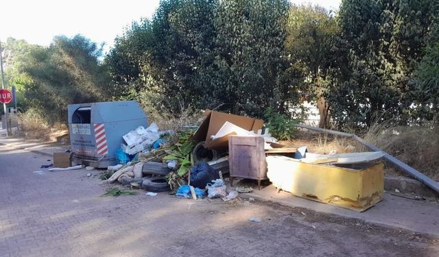 Marmaris’te kaçak atıklar temizlik hizmetlerini aksatıyor