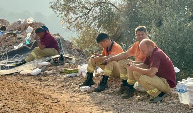 Ormanın Kahramanları 20 Saattir Ateş Hattında