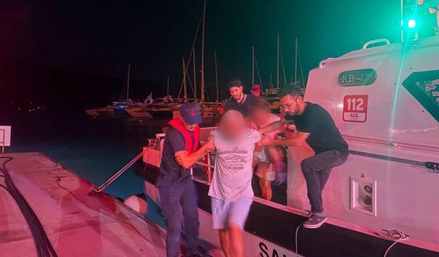 Marmaris’te Özel Teknede Rahatsızlanan Vatandaş Tahliye Edildi