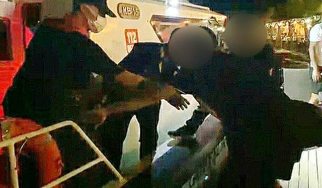 Muğla’da Sahil Güvenlik İki Kişiyi Tıbbi Tahliye Etti