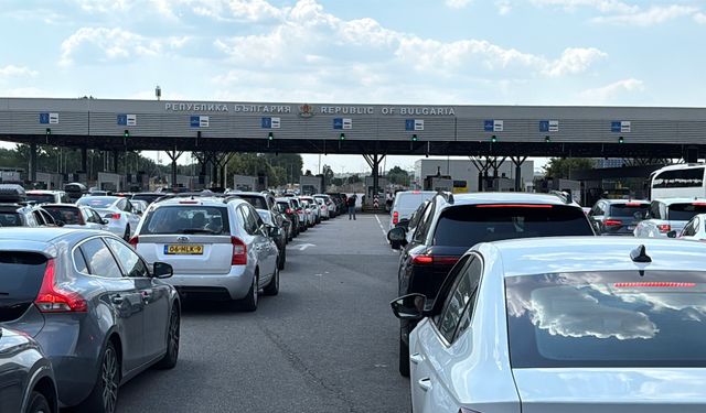 Gurbetçilerin Avrupa’ya Dönüşü Başladı