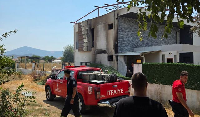 Milas’ta odunlar tutuştu: Alevler evi tehdit etti