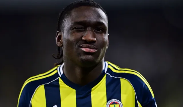 Fenerbahçe'den 25 milyon euroluk transfer! Premier Lig ekibiyle anlaştı