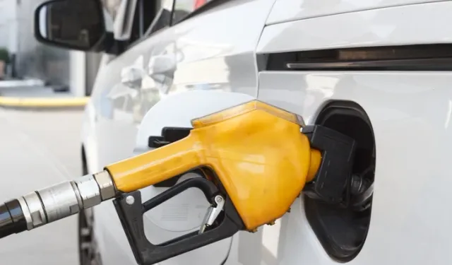 Akaryakıt fiyatlarında son durum: 2 Eylül 2026 benzine veya motorine zam var mı?