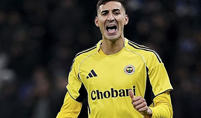 Fenerbahçe'de Mert Müldür için karar verildi: Aziz Yıldırım neden oynamıyor demişti