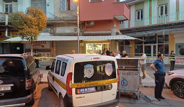 Kuyumcu soygununda şüpheli esnafa yakalandı