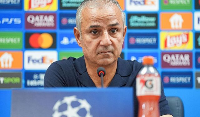İsmail Kartal'dan Taraftarı Hayrete Düşüren Hamle: Oyuncular Dinlenirken O Kolları Sıvadı!