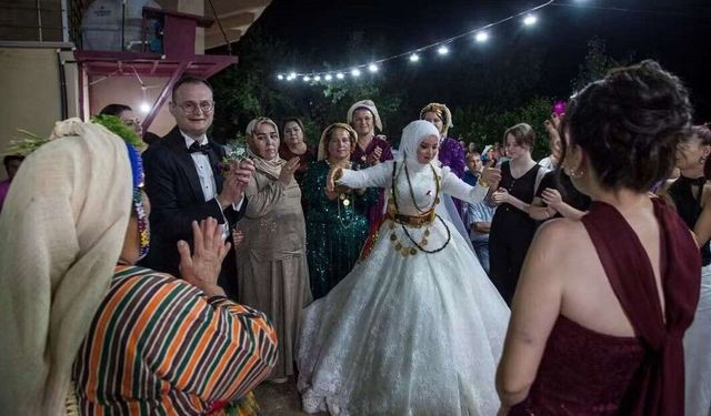 3 gün 3 gece düğün yaptılar, sabah gelin de altınlar da yoktu