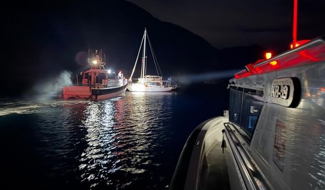 Ortaca açıklarında gezi teknesine göçmen kaçakçılığı operasyonu