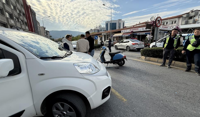 Menteşe’de otomobil ile motosiklet çarpıştı: 1 yaralı