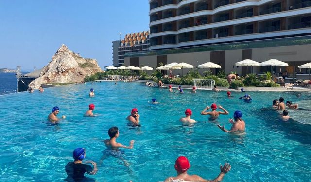 Marmaris’te yaz sezonunda yaklaşık 10 bin çocuk tatil yaptı