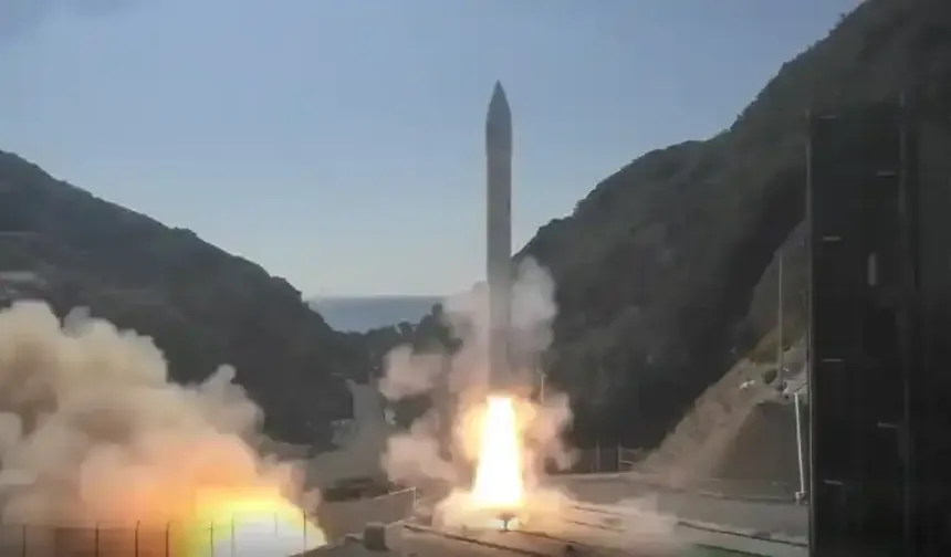 Japon firmanın “Kairos” roketi fırlatmadan 5 saniye sonra infilak etti