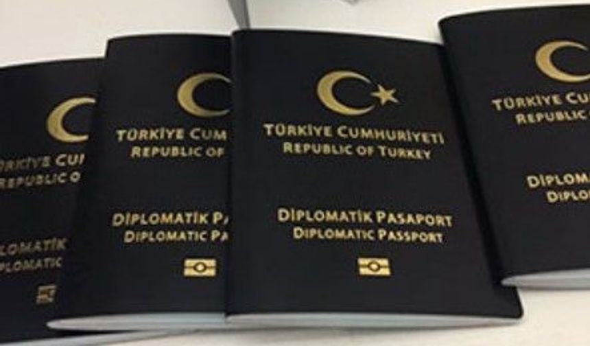 Diplomatik Pasaport Nedir? Siyah Pasaportu Kimler Alabilir?