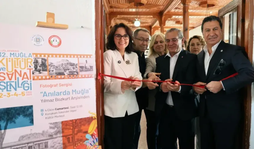 “Anılarda Muğla” Fotoğraf Sergisi Açıldı: Kent Belleğine Yolculuk Başladı