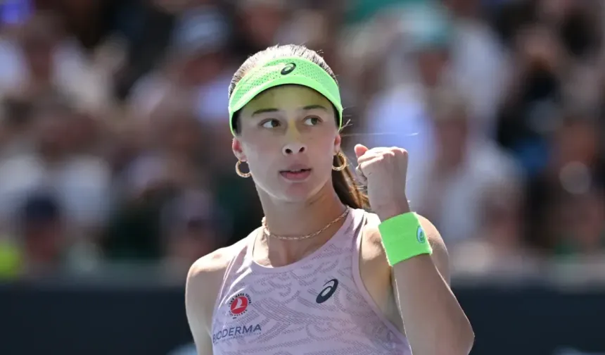 Milli tenisçi Zeynep Sönmez, Avustralya Açık'ta 2. tura yükseldi