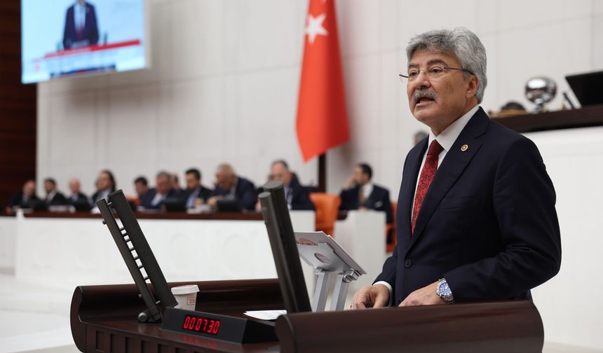 Metin Ergun: "Ekonomi Büyüyor Ama Çiftçi Küçülüyor"