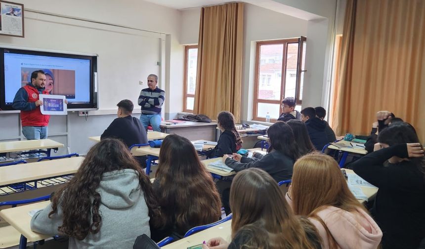 Menteşe’de 2026 gençler arası kültür ve sanat yarışmaları tanıtımları başladı