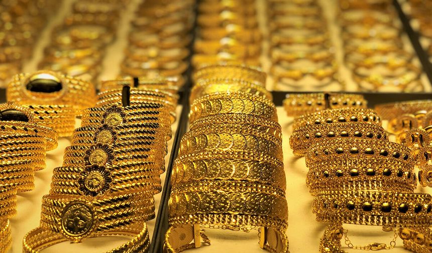 Gram Altın Yeni Güne Güçlü Başladı: Çeyrek ve Yarım Kaç TL? (10 Mart 2026)