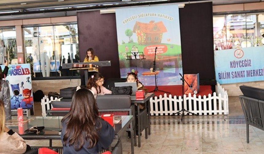 Köyceğizli öğrencilerden sanat dolu sergi ve konser