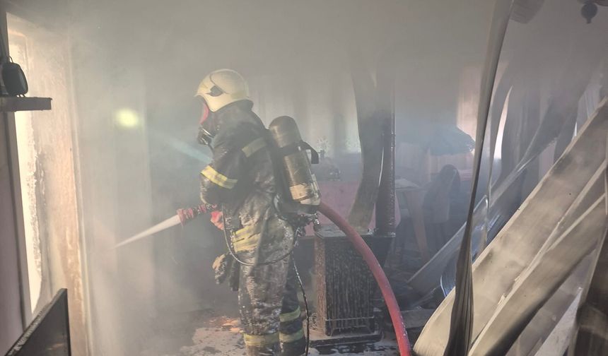 Fethiye’de Tek Katlı Evde Yangın