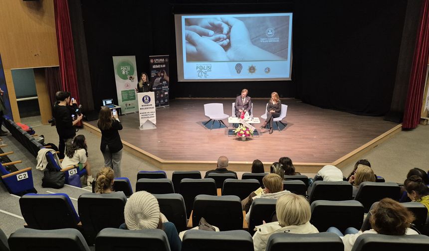 Madde bağımlılığıyla mücadele paneli düzenlendi