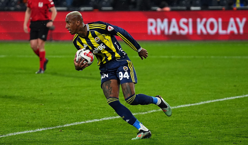 Talisca, gollerine kupada da devam etti