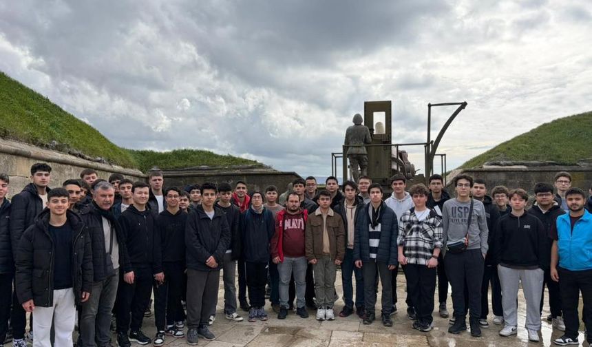 Menteşeli Gençler Çanakkale Ruhunu Yerinde Hissetti