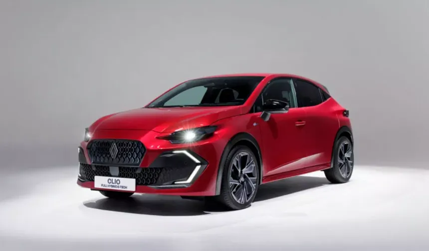Clio 6 yollara çıkıyor: Fiyatı, motoru, her şeyiyle