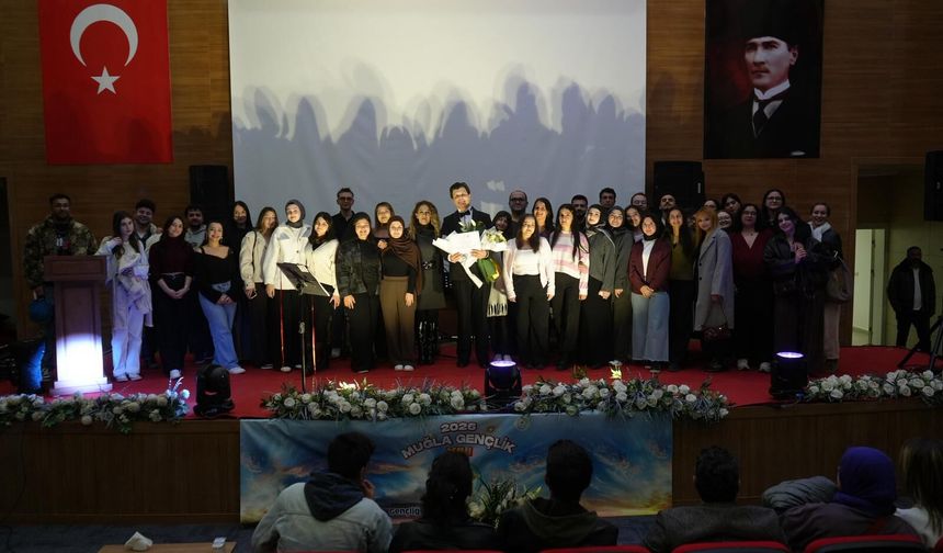 Muğla’da Gençler Türk Sanat Müziğiyle Zamanda Yolculuk Yaptı