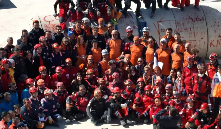 Menteşe’de 6.4’lük Deprem Senaryosu Tatbikatı Yapıldı