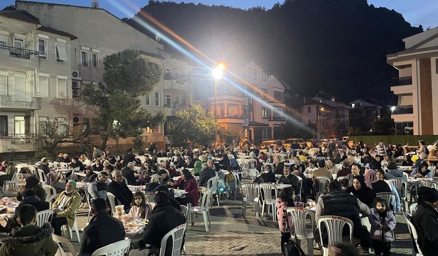 Fethiye Selanikliler Derneği’nden Ramazan’da Anlamlı İftar Buluşması