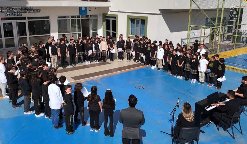 MTK Ortaokulu’nda 111. yılında Çanakkale Zaferi ve şehitler unutulmadı