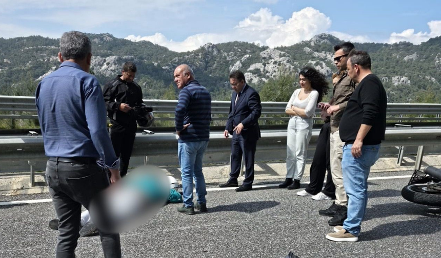 Marmaris çıkışındaki motosiklet kazasında kask hayat kurtardı