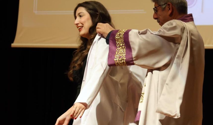 MSKÜ Tıp Fakültesi’nde Beyaz Önlük Giyme Töreni Düzenlendi