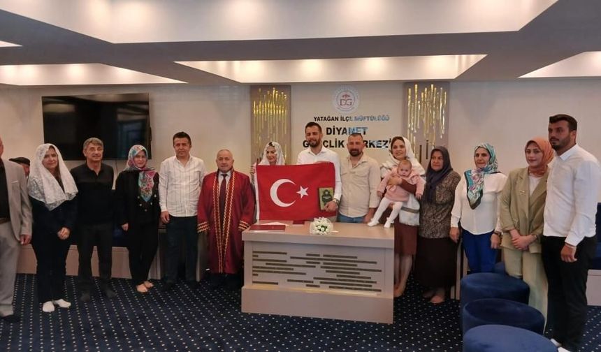 Kadir Gecesi'nde mutluluğa 'evet' dediler