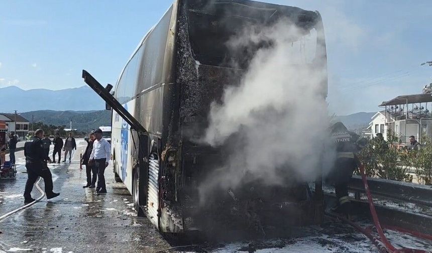 Muğla’da Otobüs Yangını Paniğe Neden Oldu