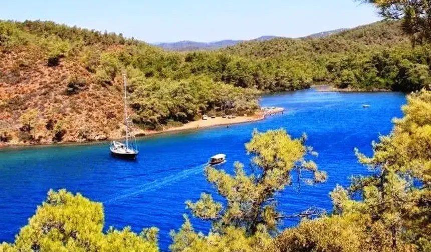 Marmaris’te Saklı Cennet: Bencik Koyu Rehberi