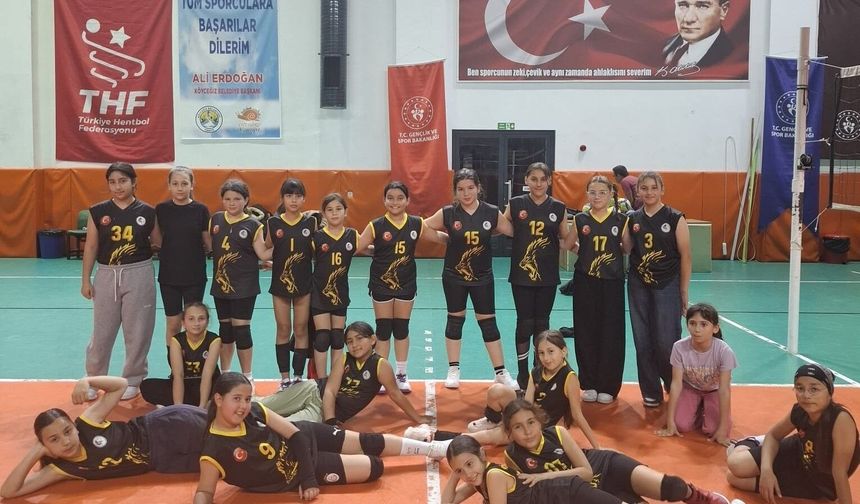 Köyceğiz’de Minik Sporculara Liderlik Dersi: Kaptanlık Her Hafta Değişiyor