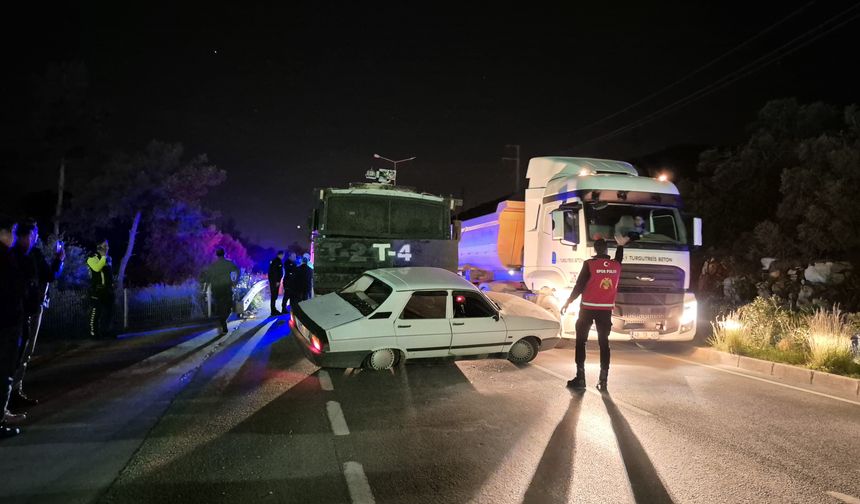 Bodrum'da TOMA, otomobile çarptı