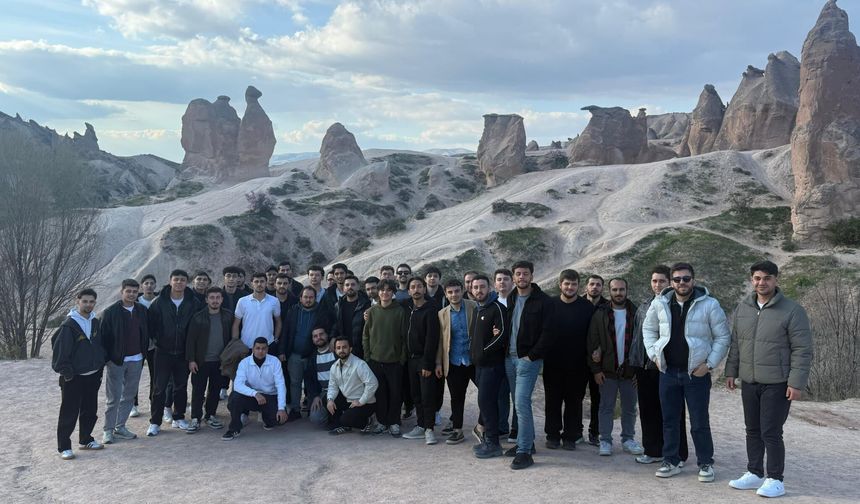 Menteşeli gençler Kapadokya’da tarih yolculuğuna çıktı