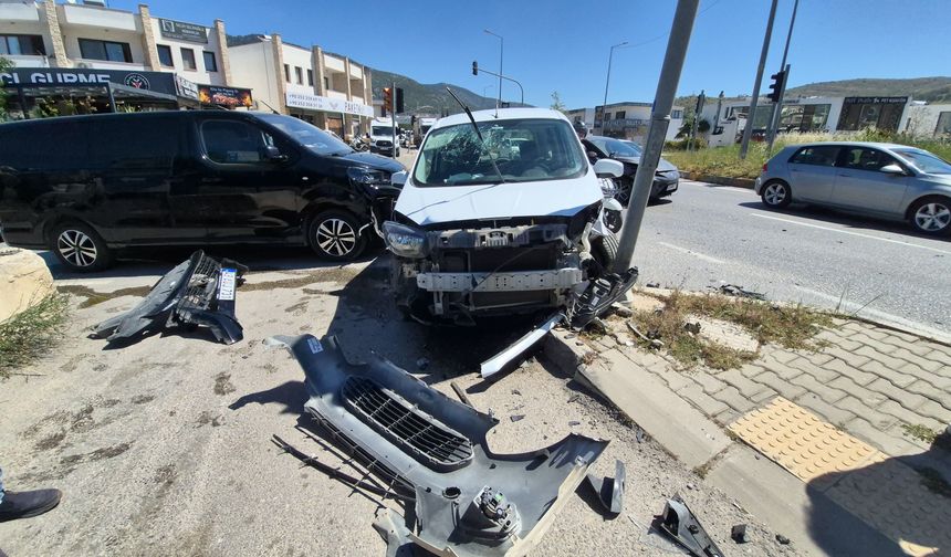 Sahil Güvenlik aracı kaza yaptı: 2 yaralı