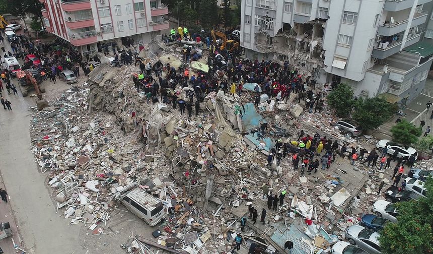 62 kez müebbet hapis cezasına çarptırılan müteahhidin cezası 22,5 yıla indirildi