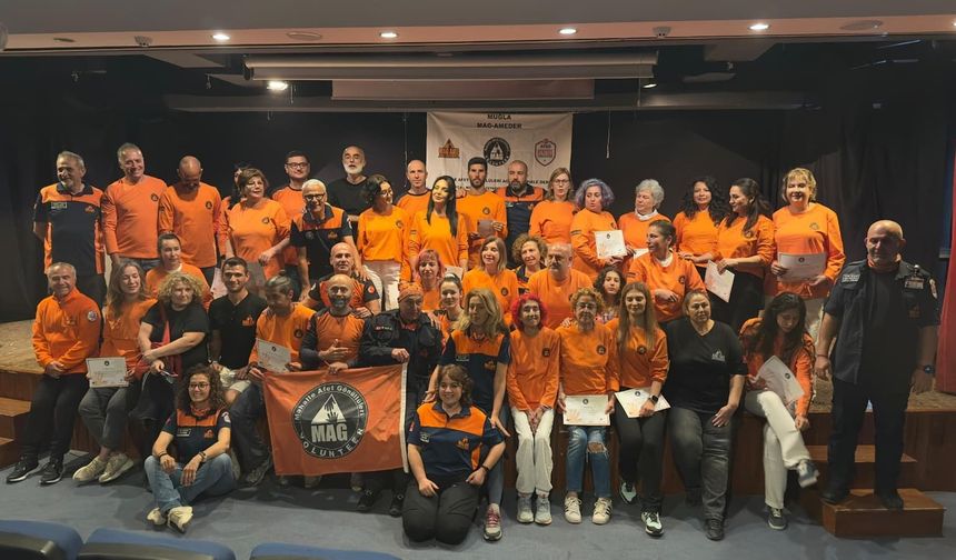 Datça'da 8. Dönem Mahalle Afet Gönüllüleri Yemin Töreni düzenlendi