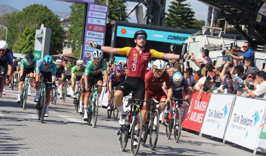 Marmaris-Fethiye Etabını Aniolkowski Kazandı